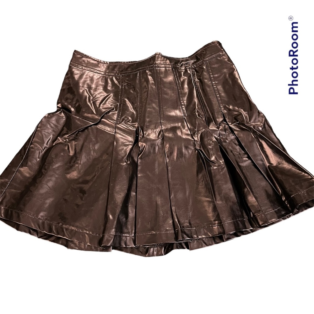 Black Leather Pleated Flare Skirt